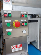 Carica l'immagine nel visualizzatore di Gallery, Macchina per produzione pasta fresca Cilindro Automatico