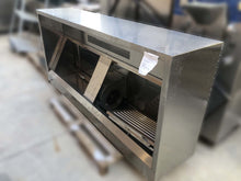 Carica l'immagine nel visualizzatore di Gallery, Cappa a muro 2 metri con motore aspirante