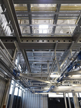 Carica l'immagine nel visualizzatore di Gallery, Scaffalature industriali e commerciali