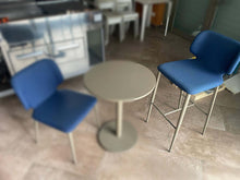 Carica l'immagine nel visualizzatore di Gallery, Sgabelli MIDJ da interno per Bar e Locali