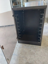 Carica l'immagine nel visualizzatore di Gallery, MOBILETTO PORTA TEGLIE O VASSOI 8 POSTI 30X40