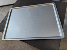 Carica l'immagine nel visualizzatore di Gallery, MOBILETTO PORTA TEGLIE O VASSOI 8 POSTI 30X40