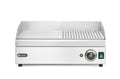 Fry top metà rigata, HENDI, Kitchen Line, 220-240V/2400W, 527x404x(H)233mm