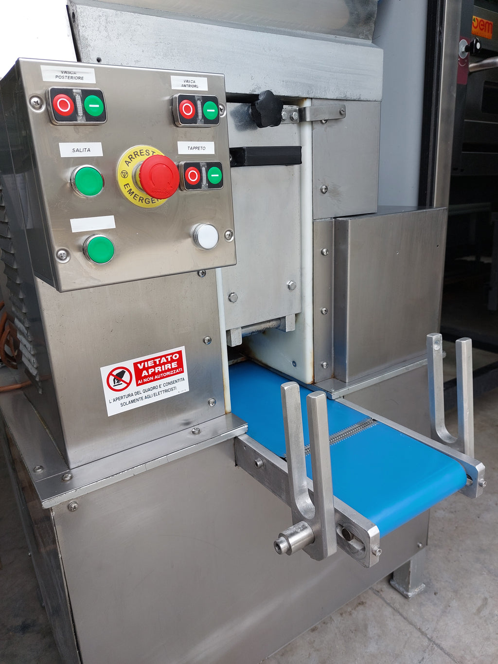 Macchina per produzione pasta fresca Cilindro Automatico - immagine 5