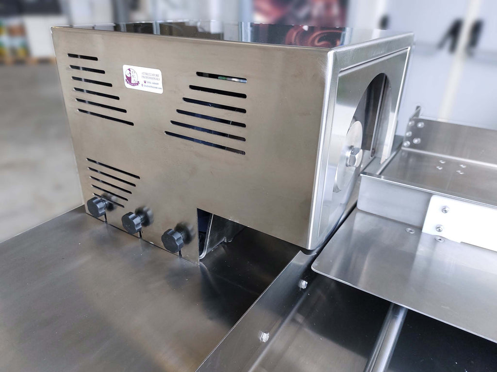 Taglierina manuale con motore elettrico per Torrone - immagine 11