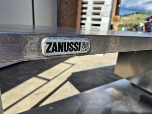Tavolo di lavoro inox Zanussi con 3 cassetti dim. 180x70