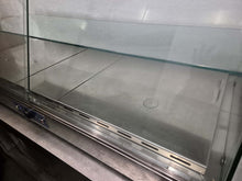 Carica l&#39;immagine nel visualizzatore di Gallery, Vetrina riscaldata inox e vetro, 2 piani 140x63x55

