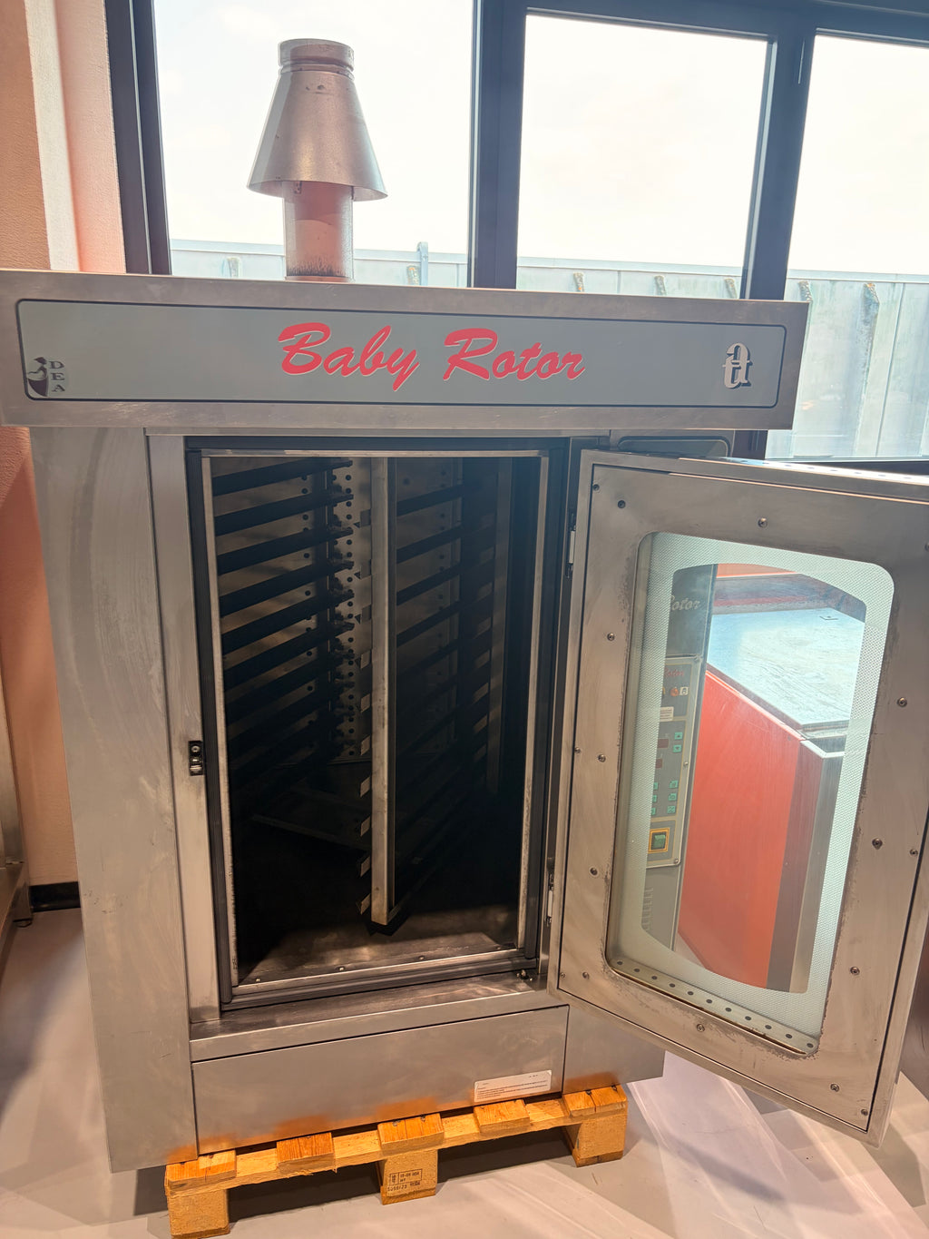 Forno a gas a convenzione TORNATI Baby Rotor