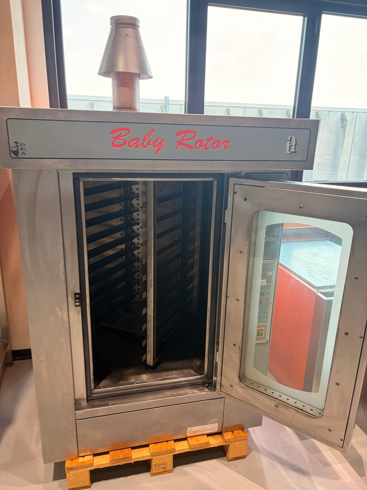 Forno a gas a convenzione TORNATI Baby Rotor