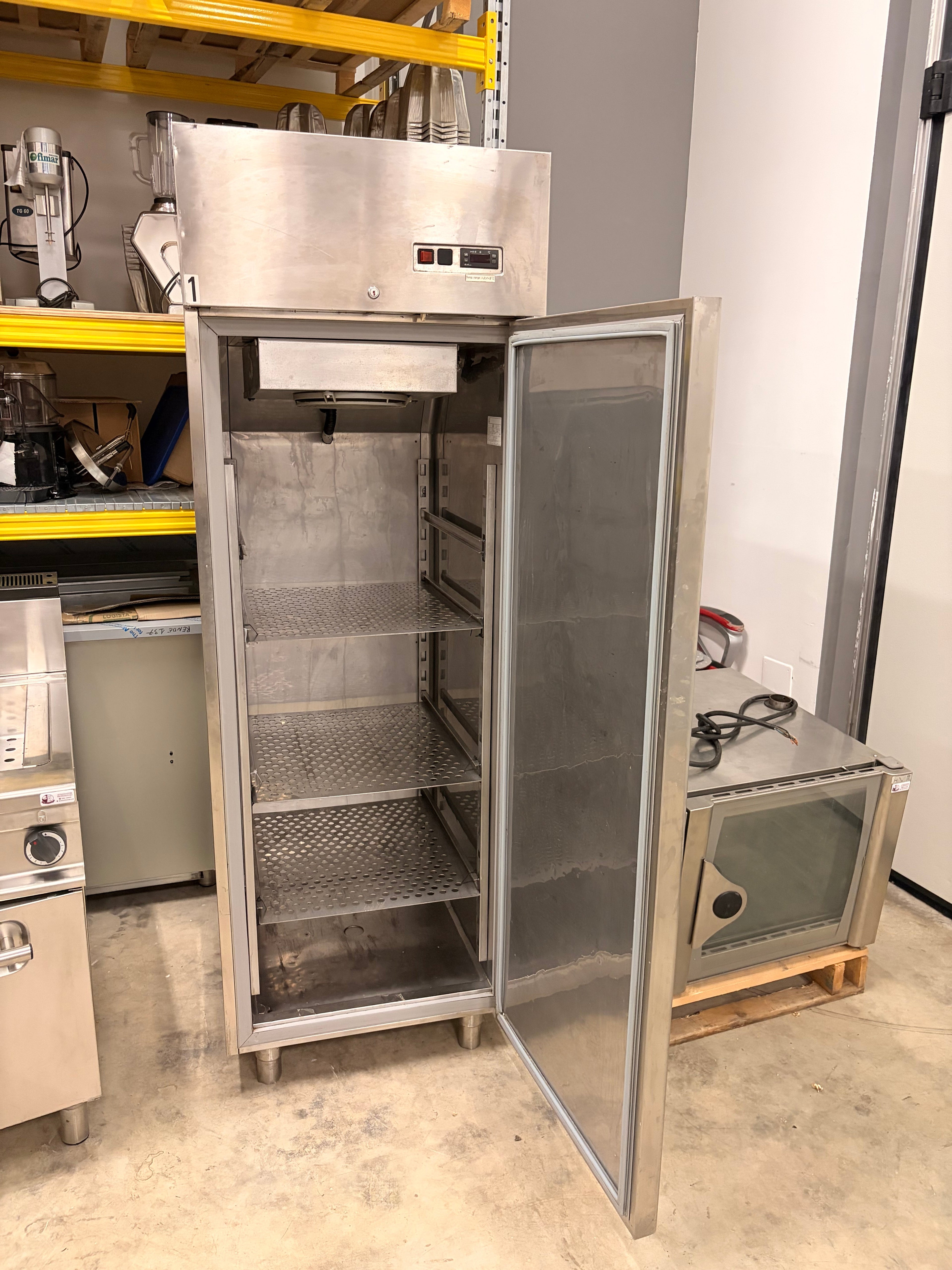 Armadio Refrigerato Professionale Usato – Modello SA TN 70 | 600 Lt