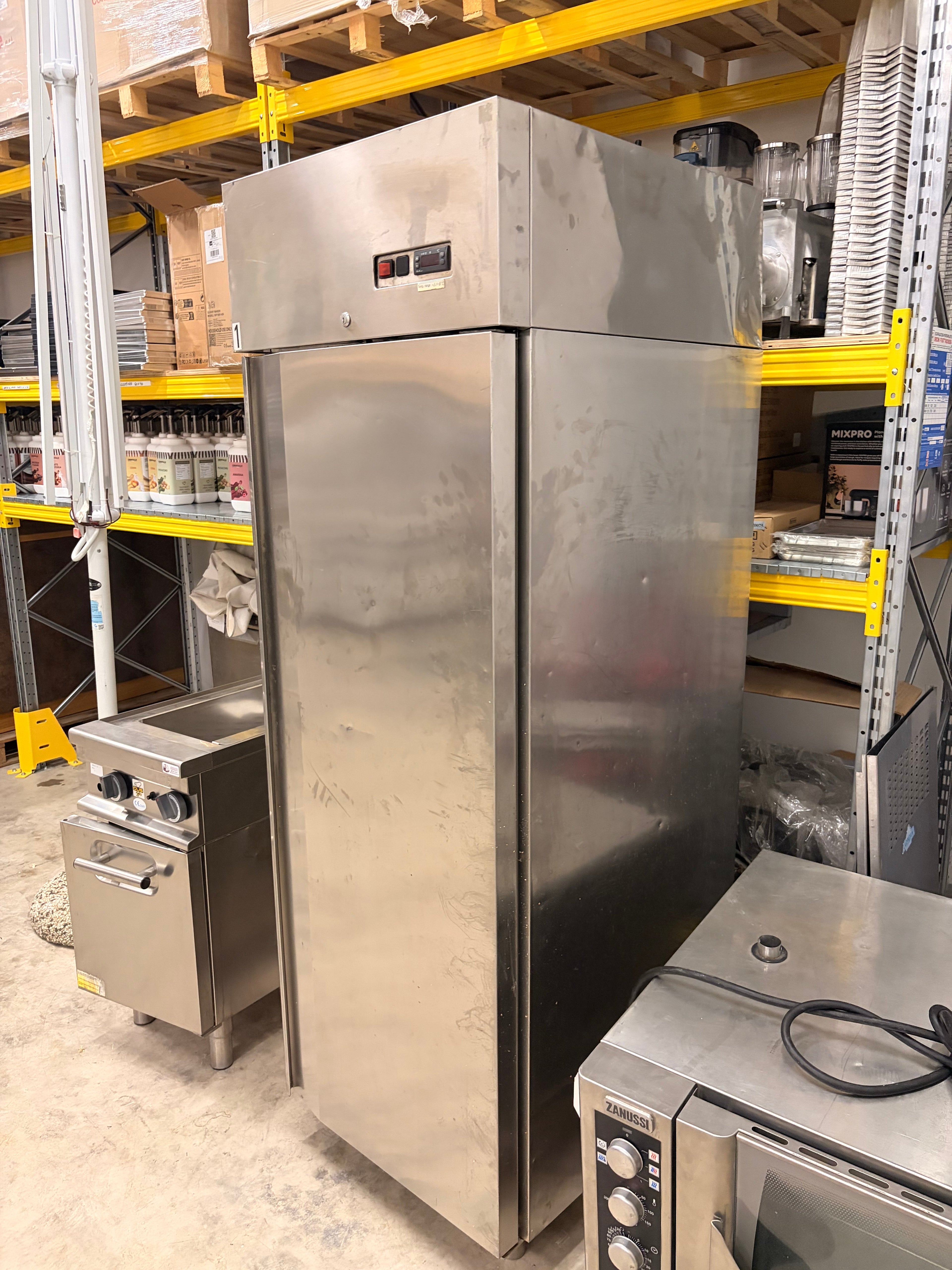 Armadio Refrigerato Professionale Usato – Modello SA TN 70 | 600 Lt