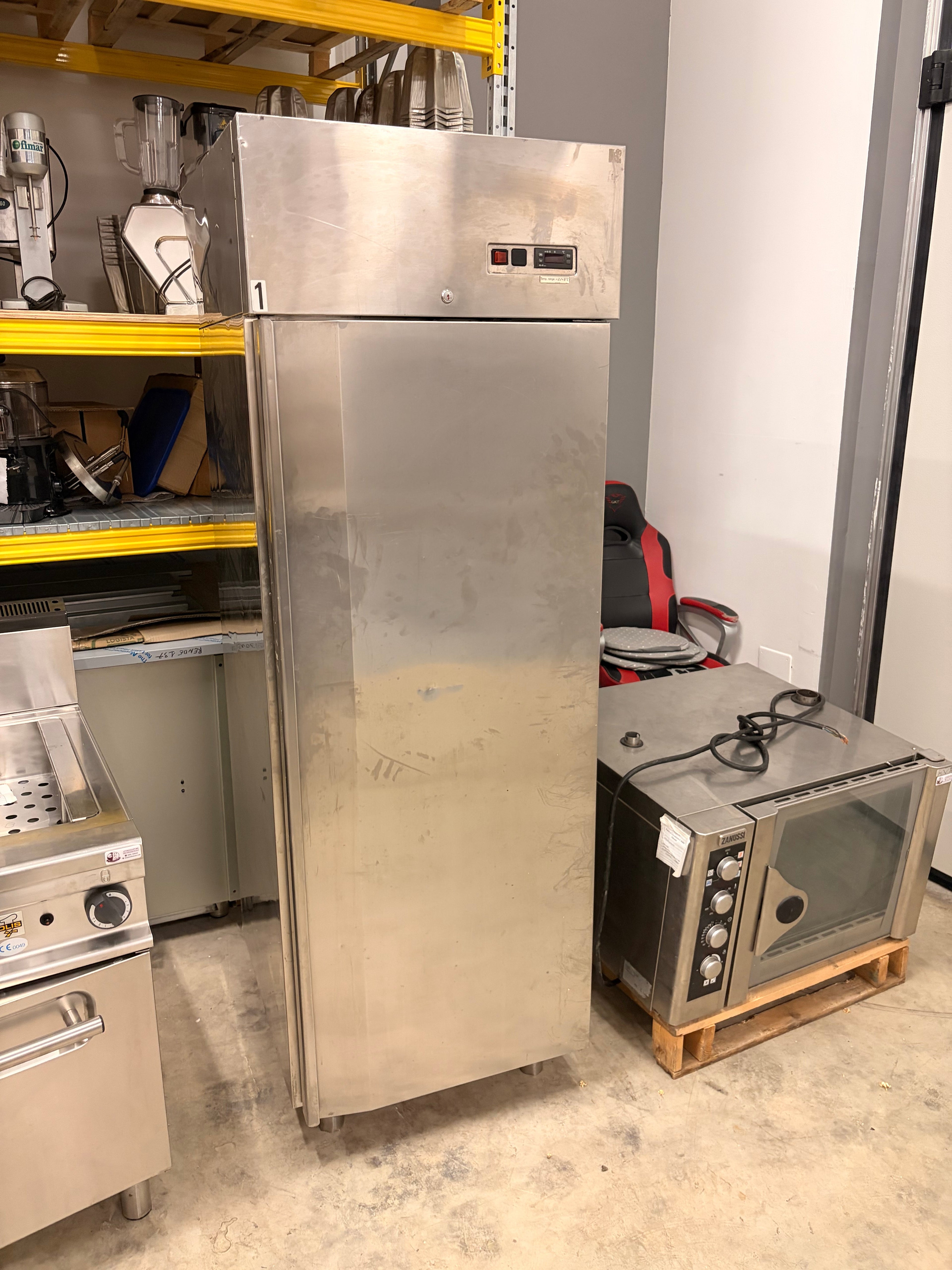 Armadio Refrigerato Professionale Usato – Modello SA TN 70 | 600 Lt