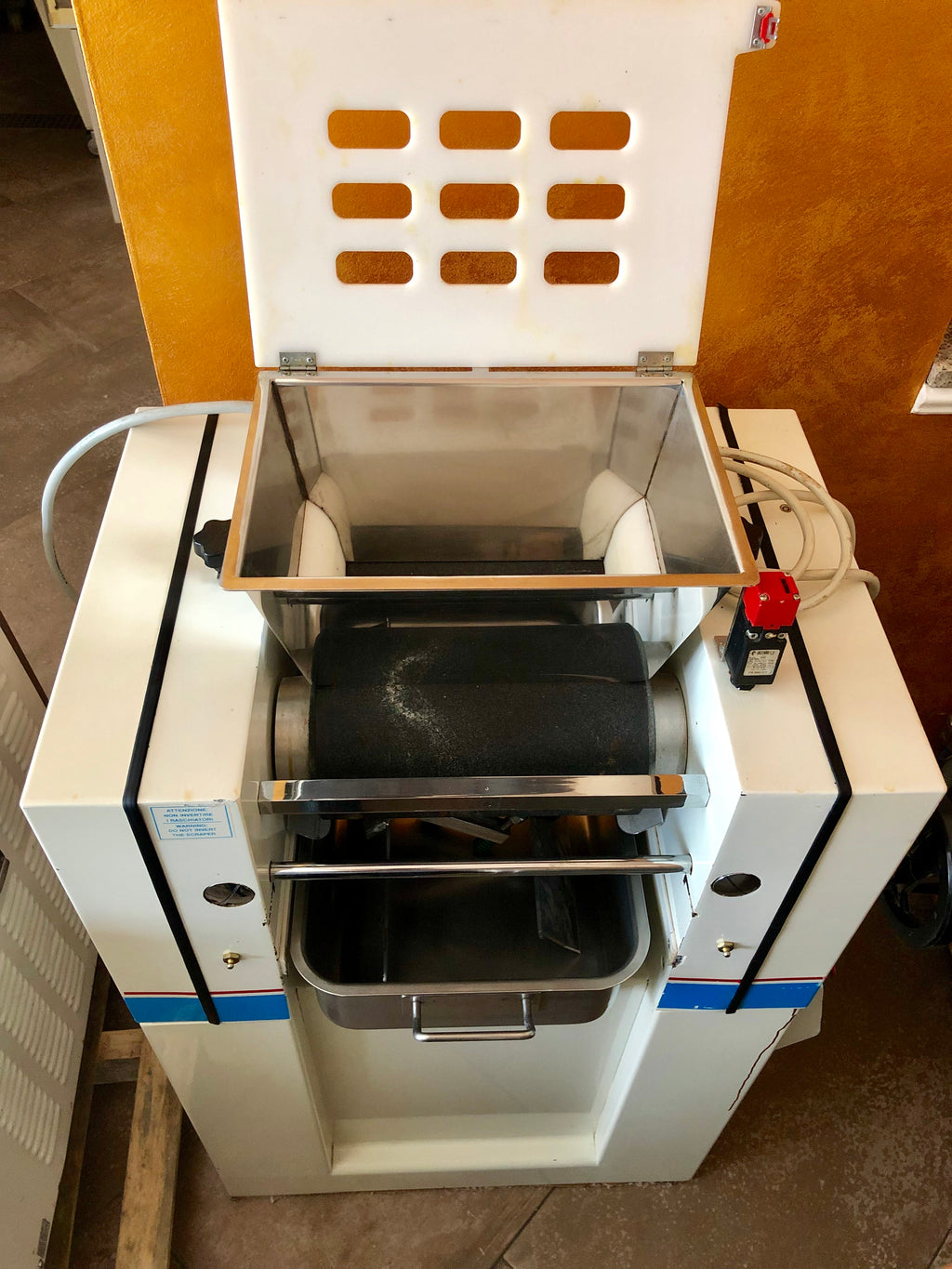 Raffinatrice 2 Cilindri Modello R20 Marca Pietroberto