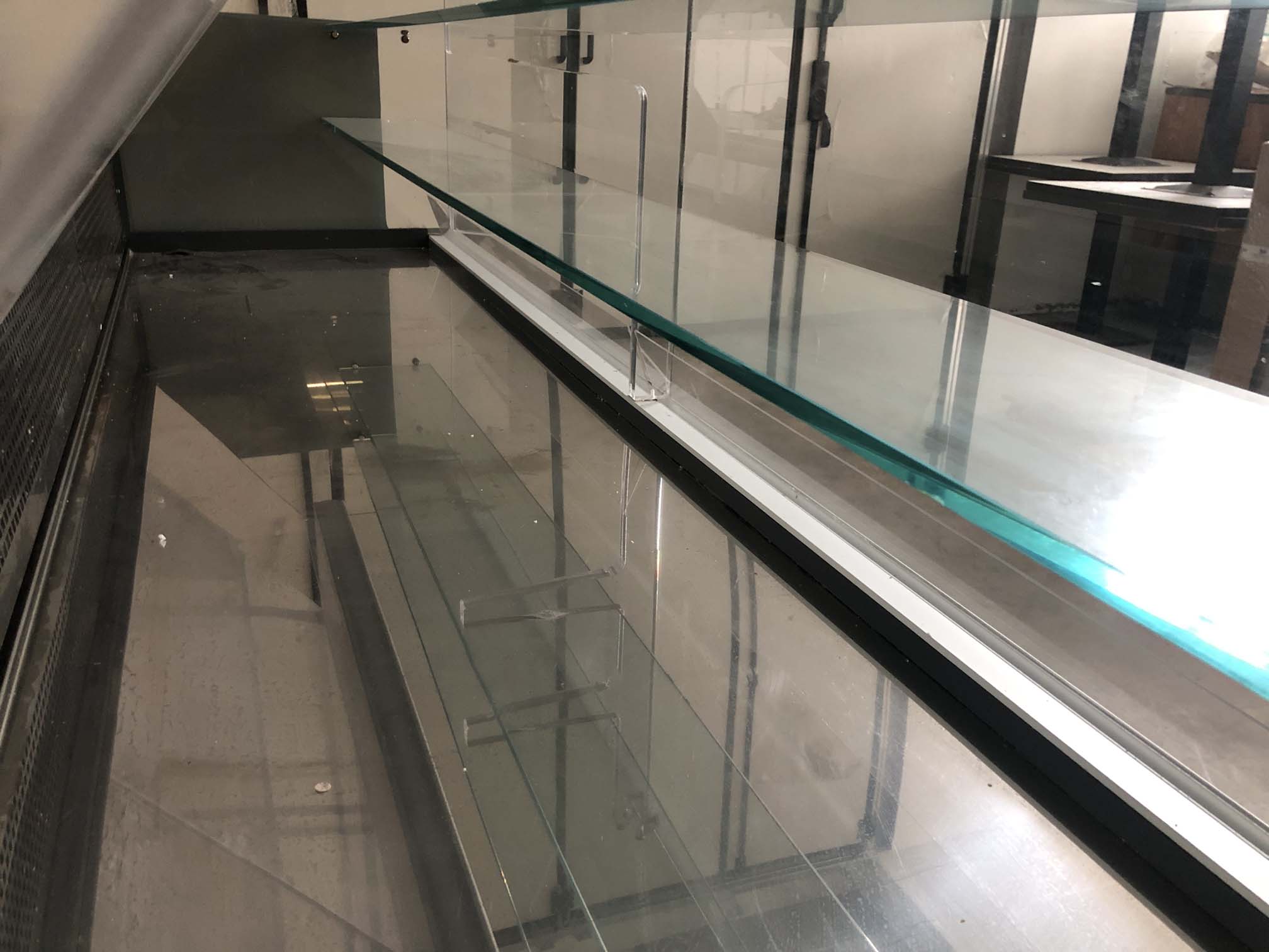 Vetrina pasticceria snack freddo statico cm. 250 - Dea Distribuzione