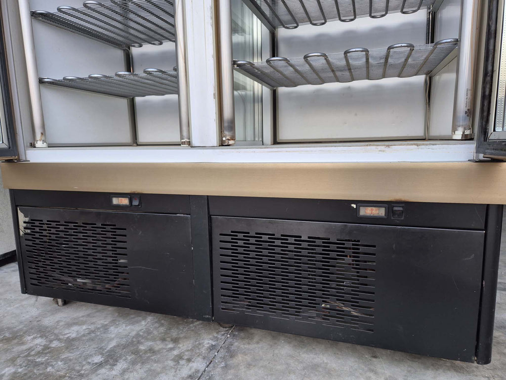 Vetrina pasticceria sottozero LONGONI - Dea Distribuzione