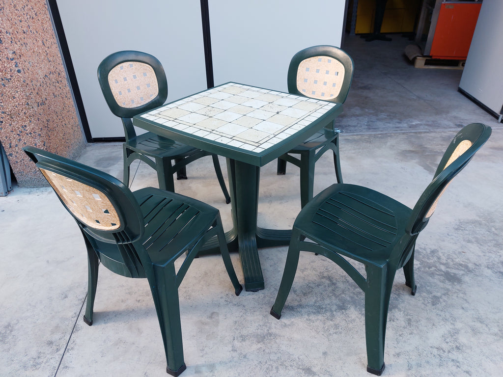 Tavoli da esterno per BAR - Dea Distribuzione