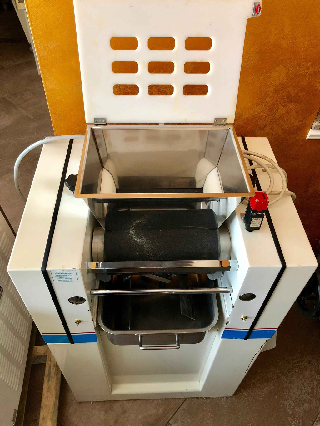 Raffinatrice 2 Cilindri Marca Pietroberto MODELLO R20